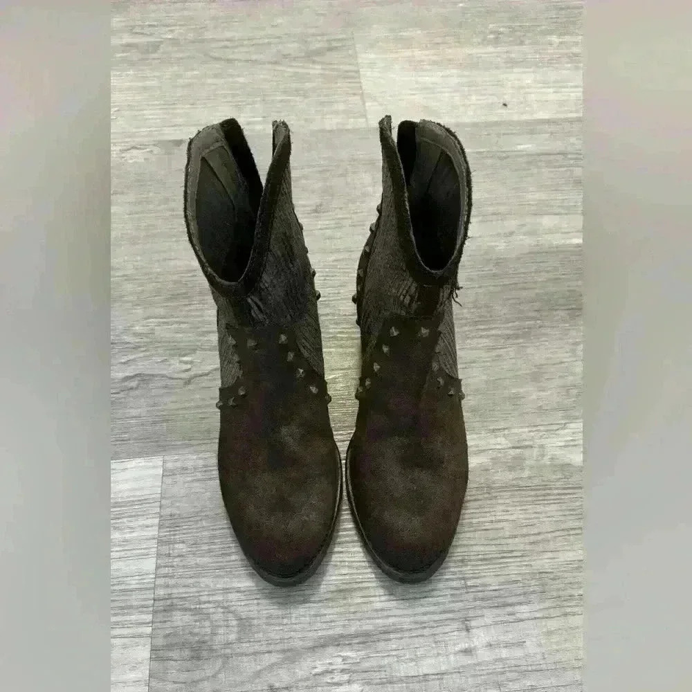 Sesto Meucci leather ankle boots